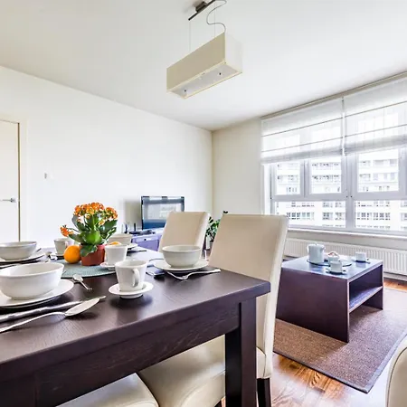Mokotow - Business Center - Chopin Airport *